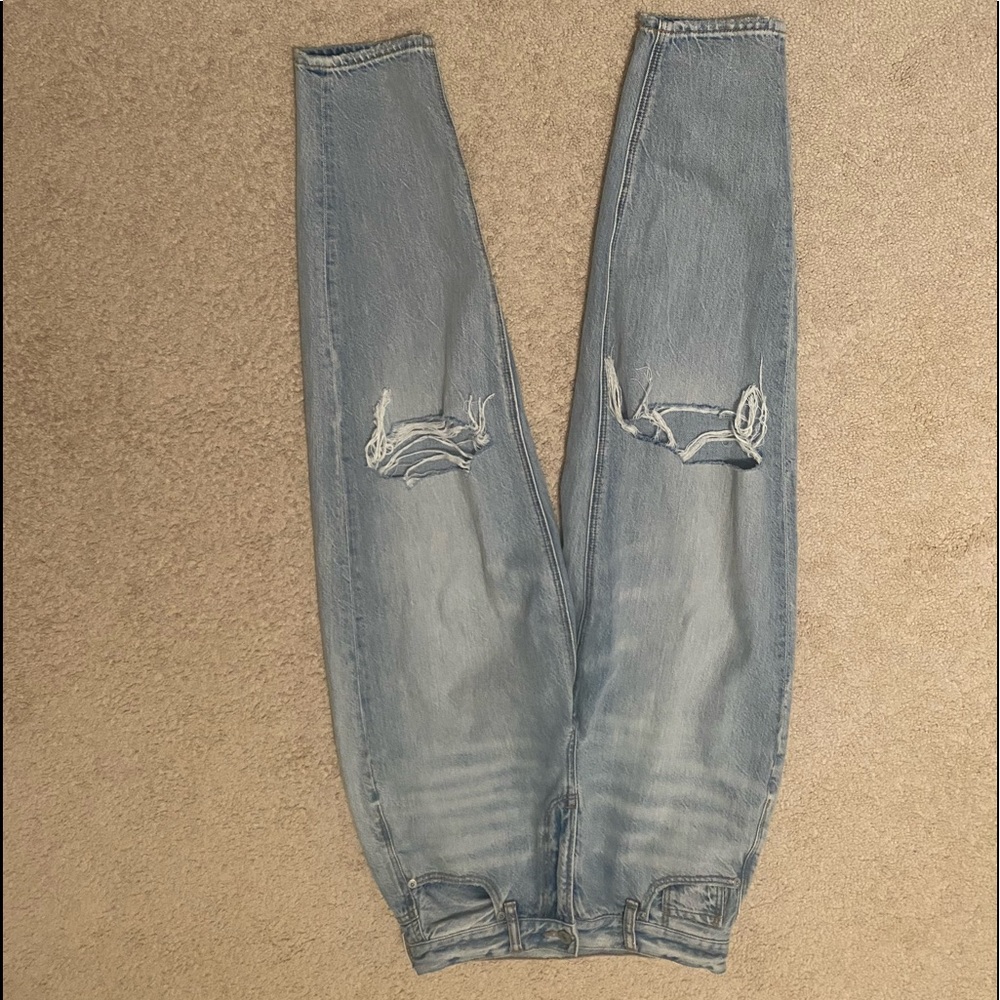 American Eagle Mom Jeans